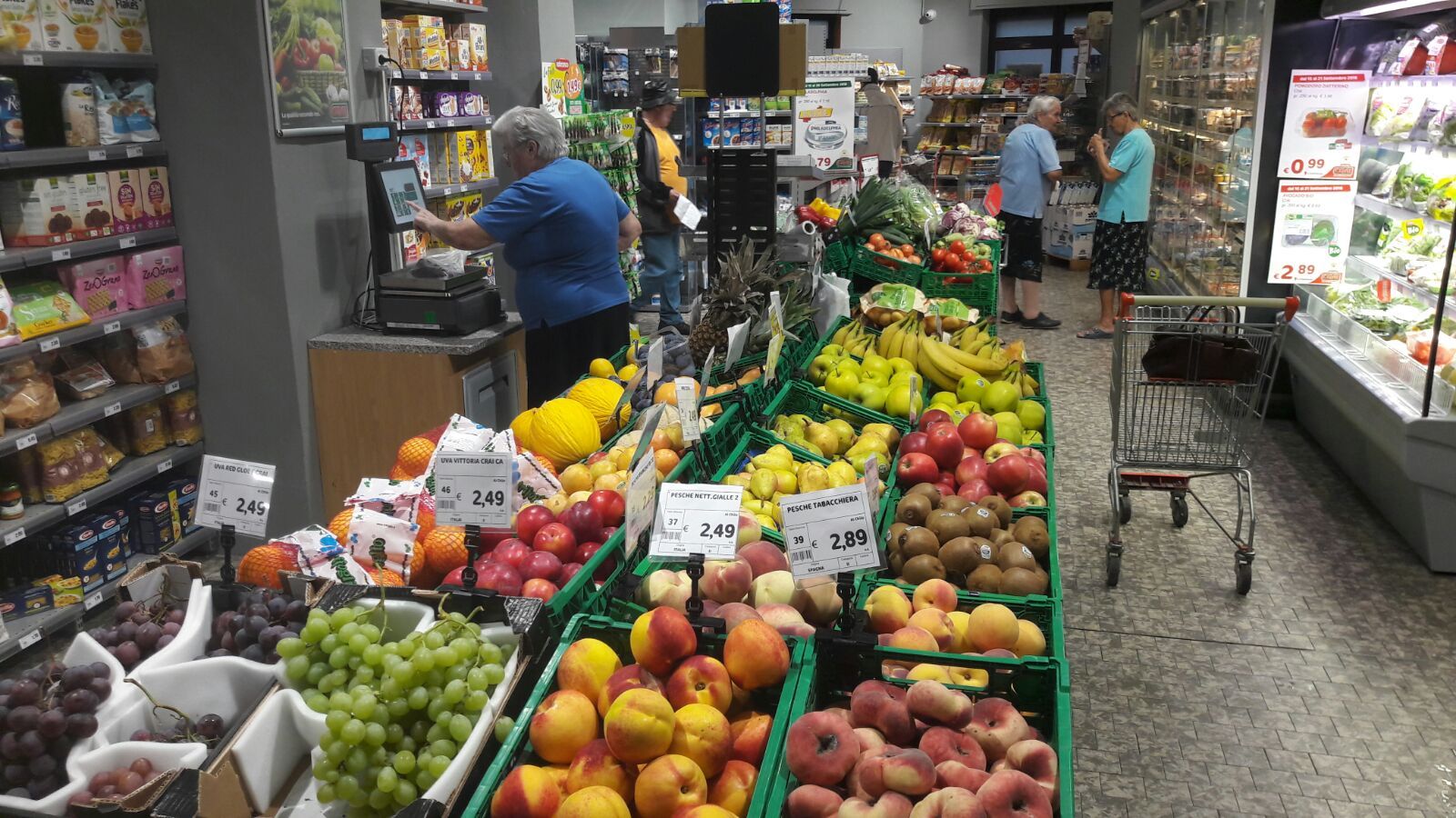 Immagine interno negozio