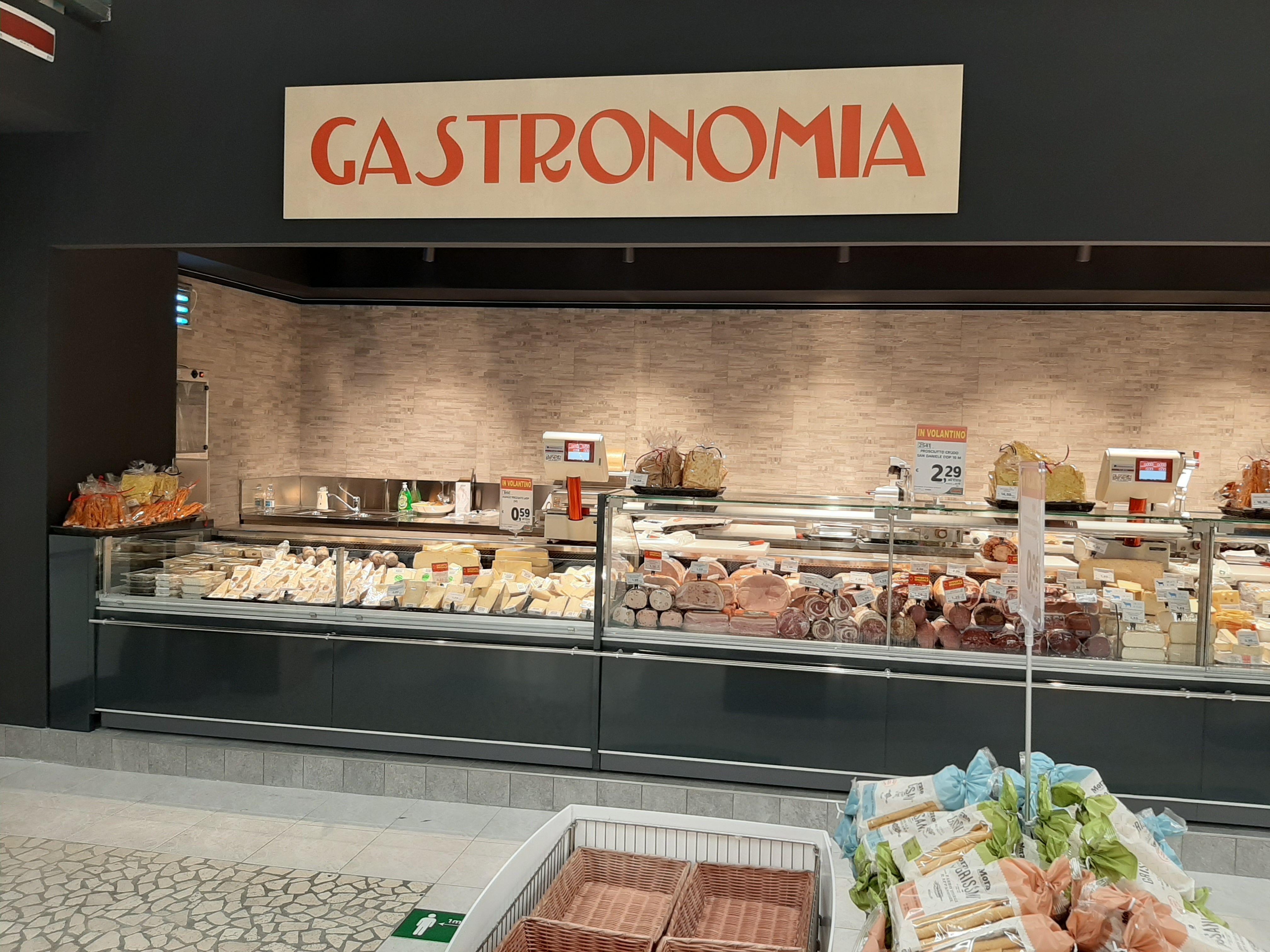 Immagine interno negozio