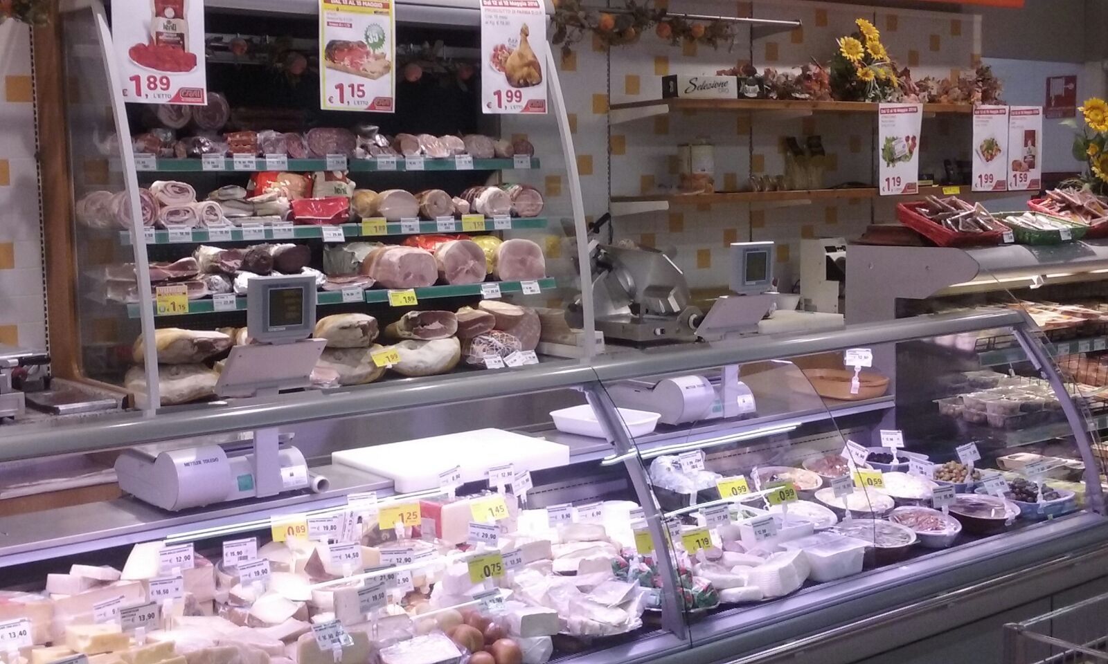 Immagine interno negozio