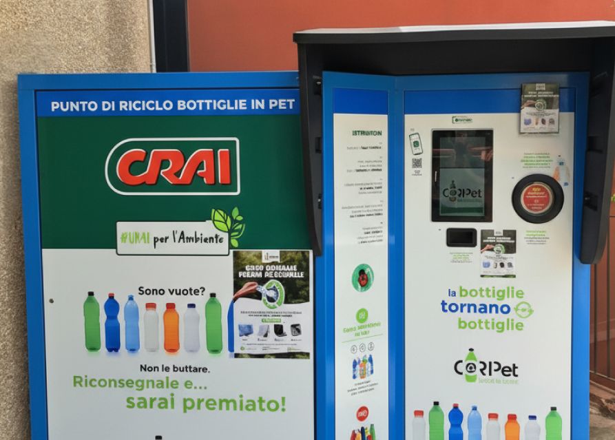 Eco-compattatori per il riciclo delle bottiglie in PET