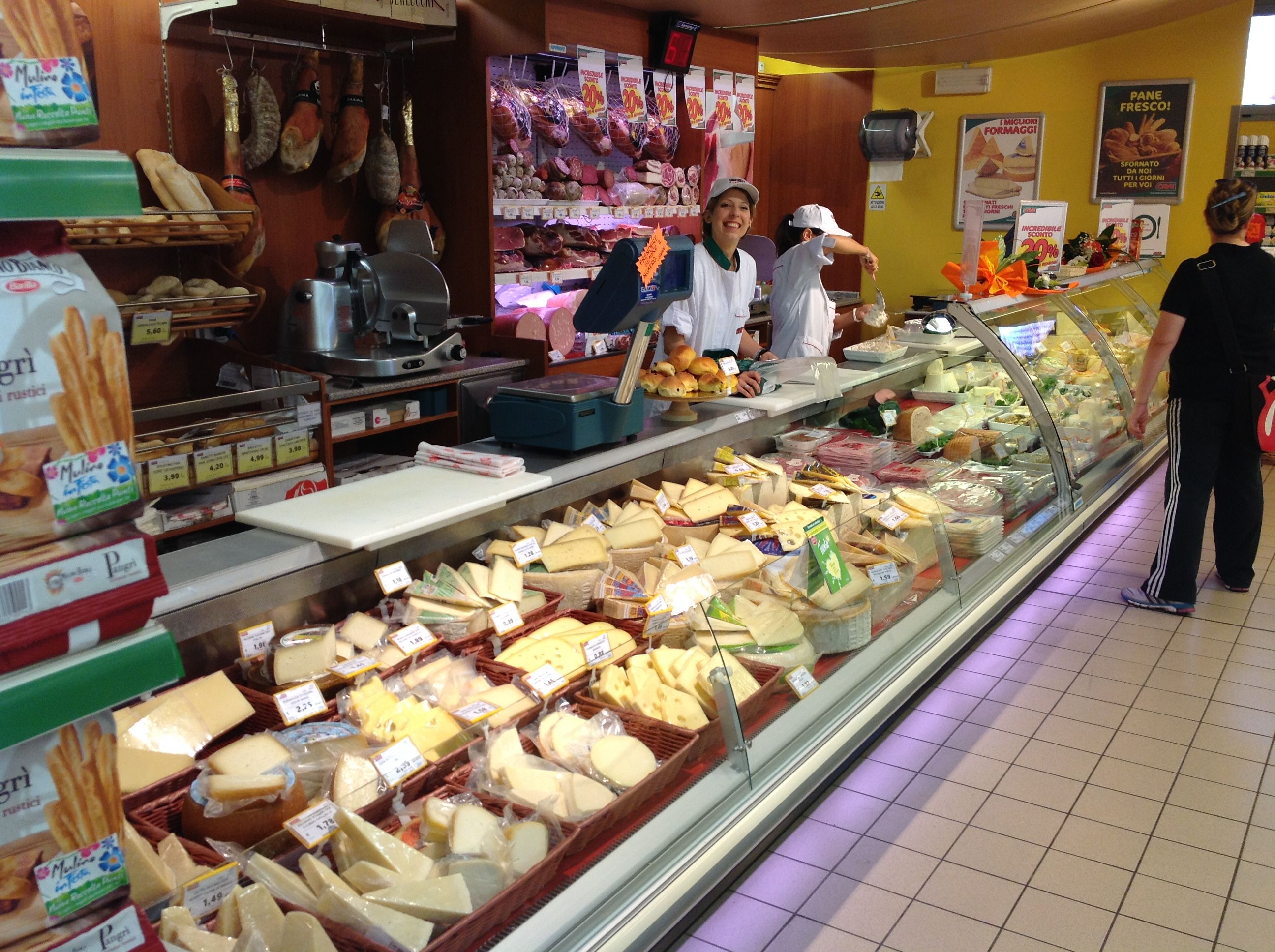 Immagine interno negozio