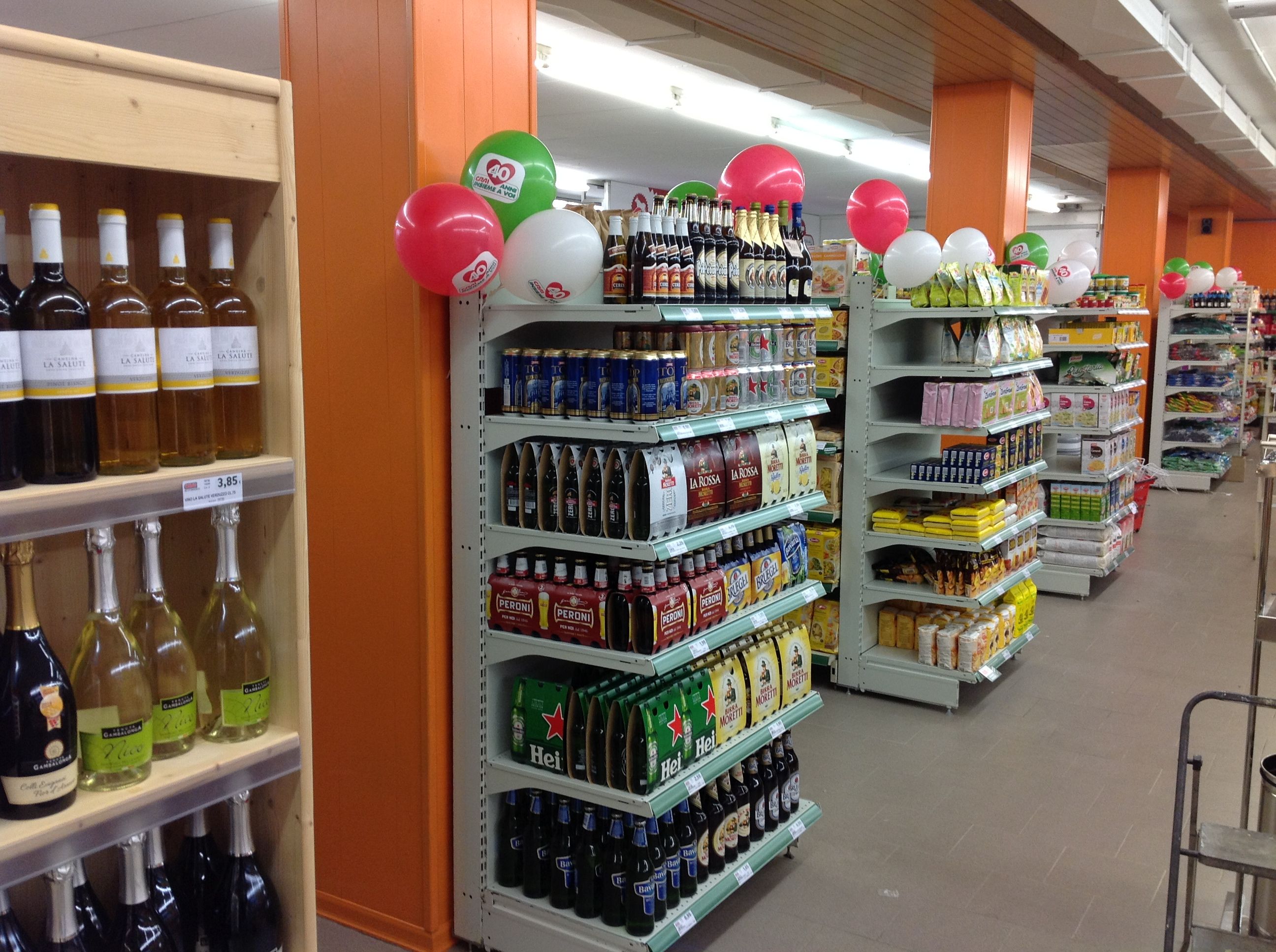 Immagine interno negozio