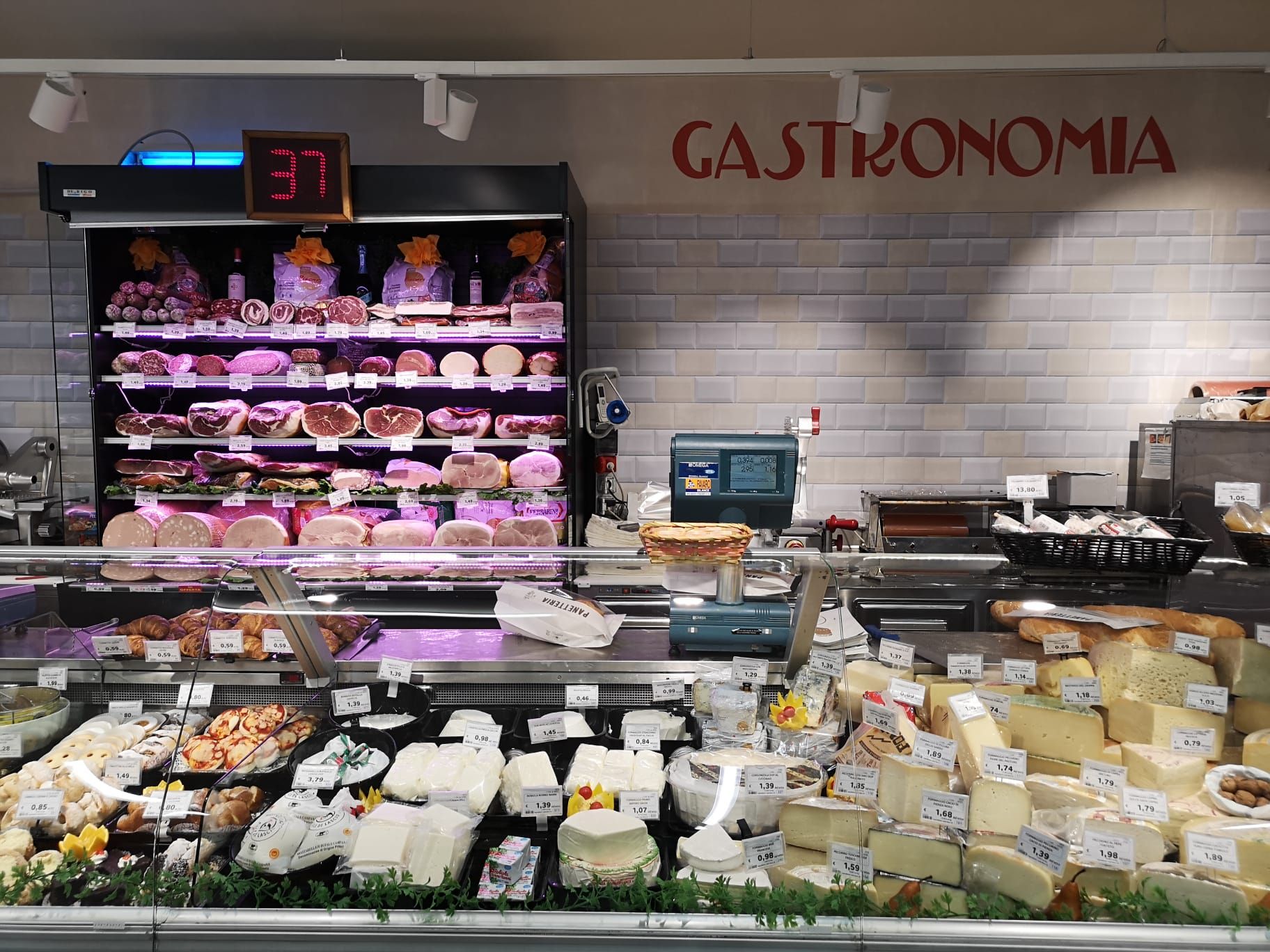 Immagine interno negozio